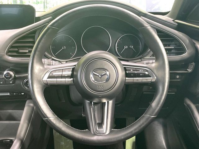MAZDA3 FASTBACK