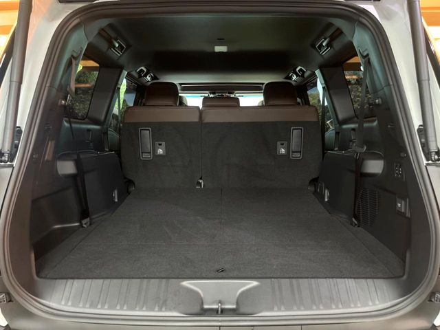 LANDCRUISER 250