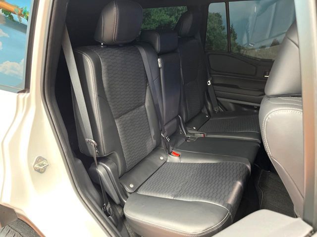 LANDCRUISER 250
