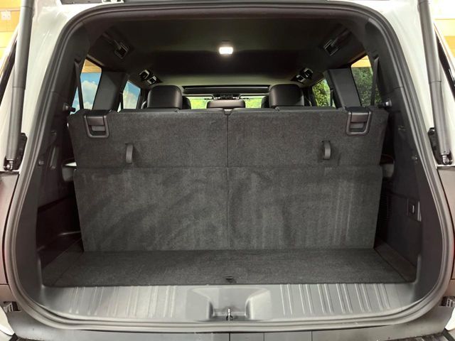LANDCRUISER 250