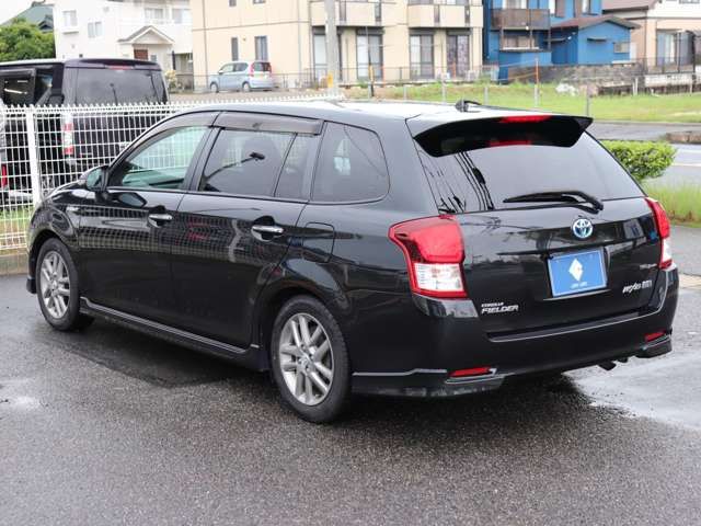 COROLLA FIELDER HYBRID
