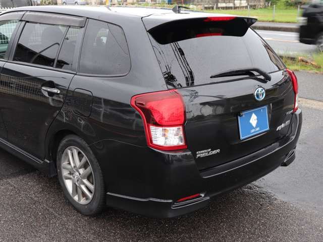 COROLLA FIELDER HYBRID