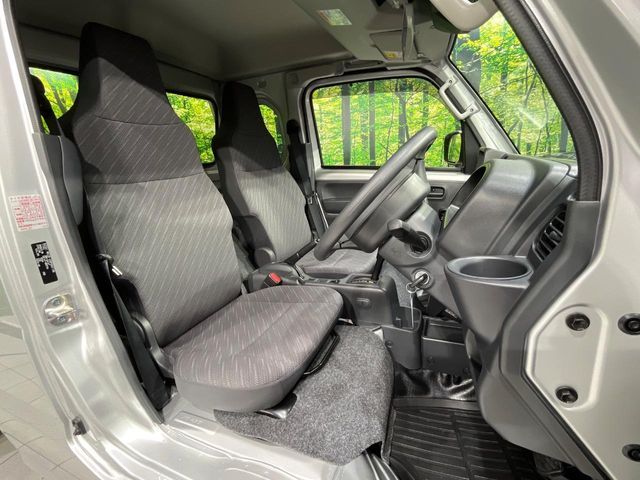 Super CARRY truck 4WD