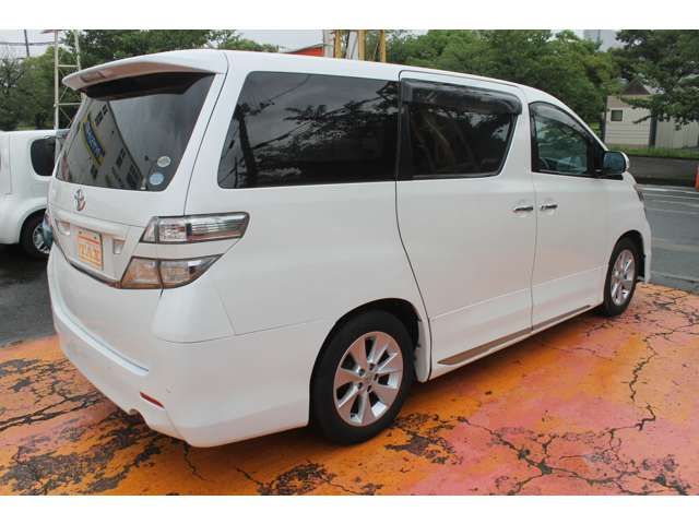 VELLFIRE