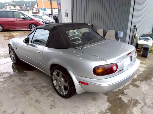 EUNOS roadstar