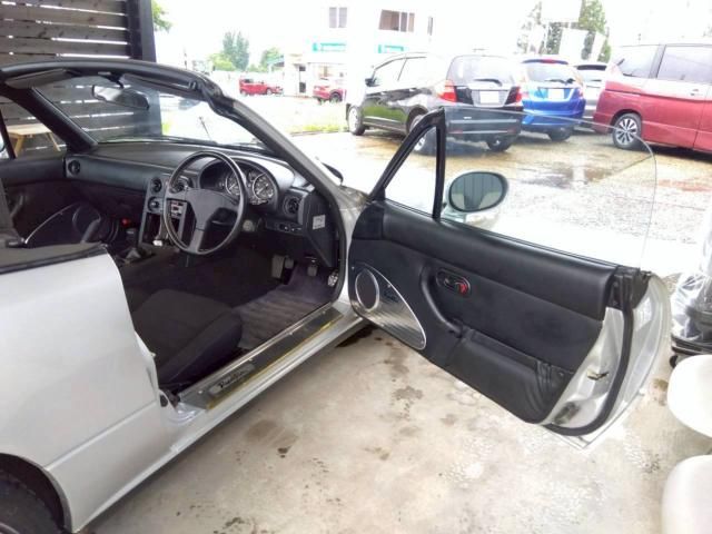 EUNOS roadstar