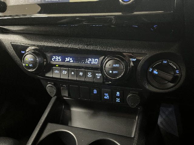 HILUX 4WD