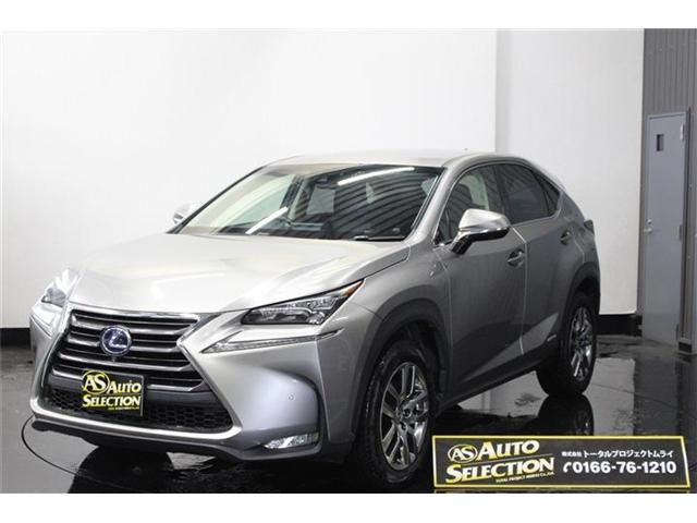 LEXUS NX300h AWD