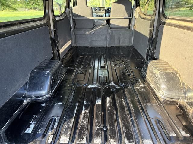 NV350 CARAVAN 4WD