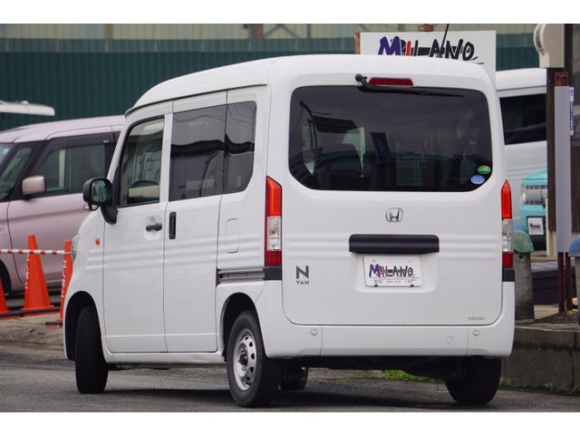N-VAN