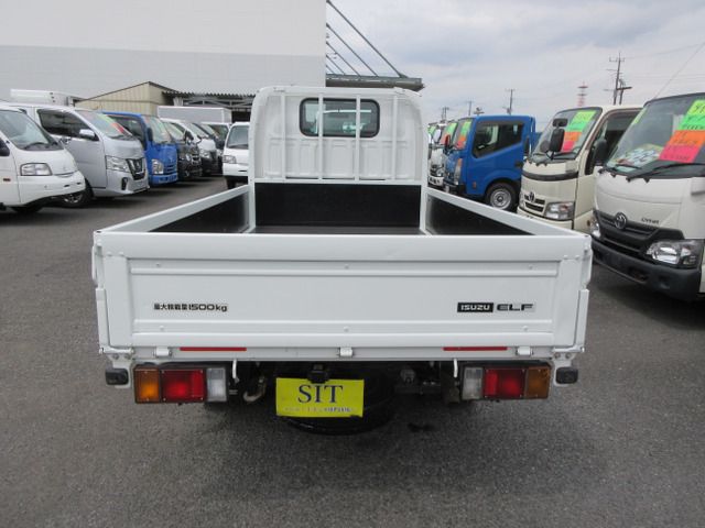 エルフ