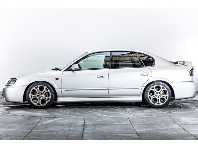 LEGACY B4