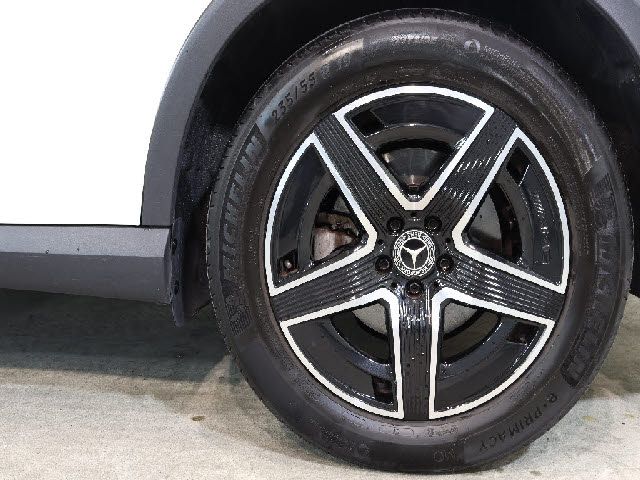 MERCEDES BENZ GLC class