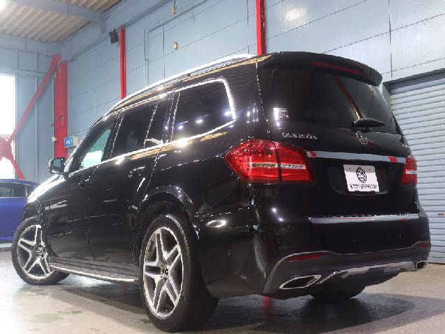 MERCEDES BENZ GLS class