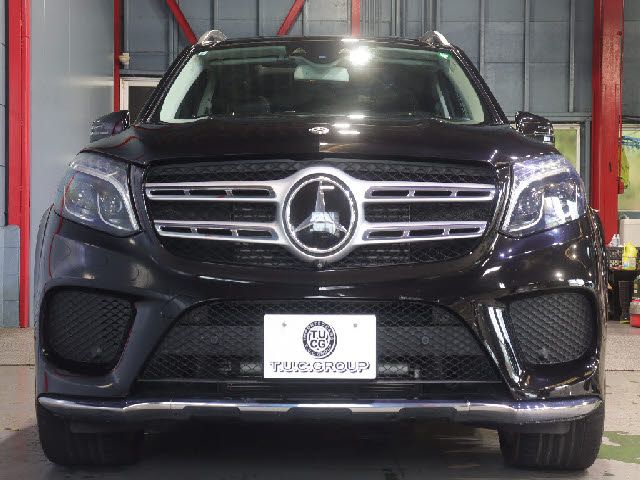 MERCEDES BENZ GLS class