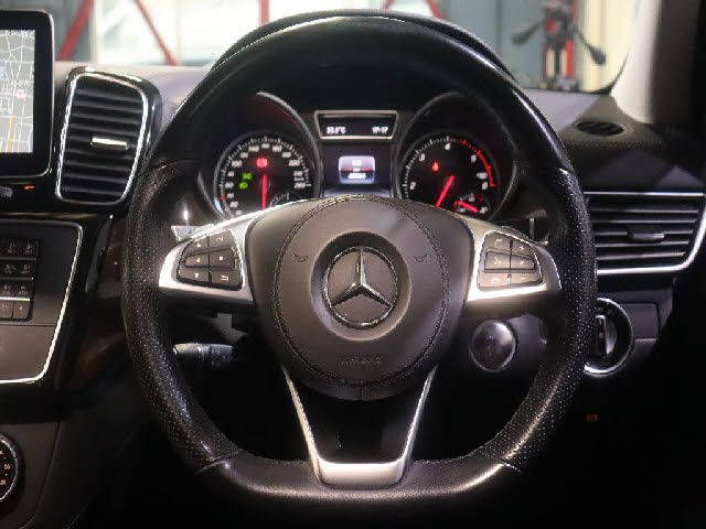 MERCEDES BENZ GLS class