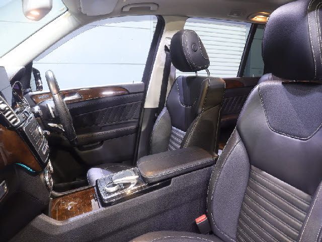 MERCEDES BENZ GLS class