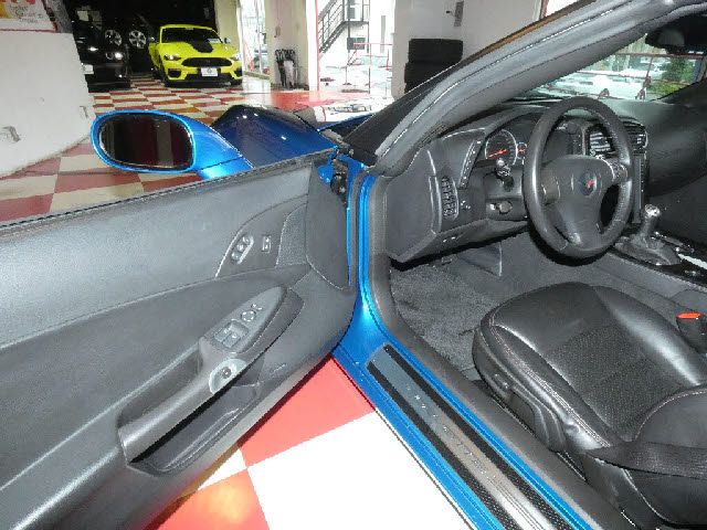 CHEVROLET CORVETTE COUPE