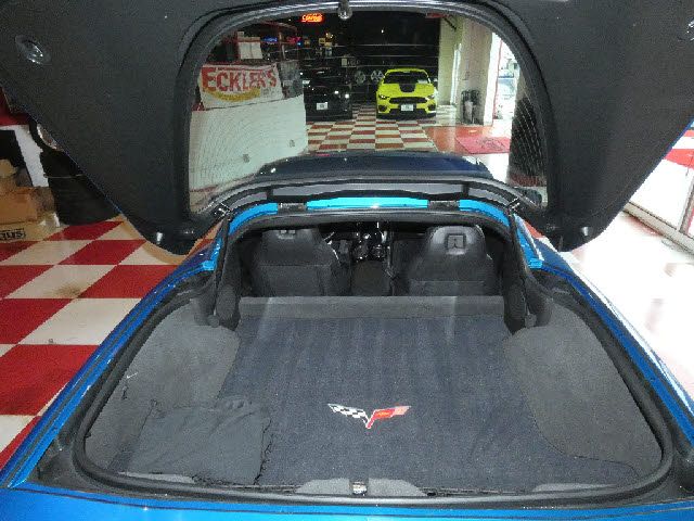 CHEVROLET CORVETTE COUPE