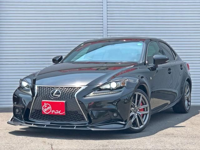 LEXUS IS200t