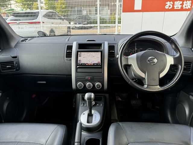 X-TRAIL 4WD