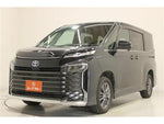 VOXY HYBRID 4WD