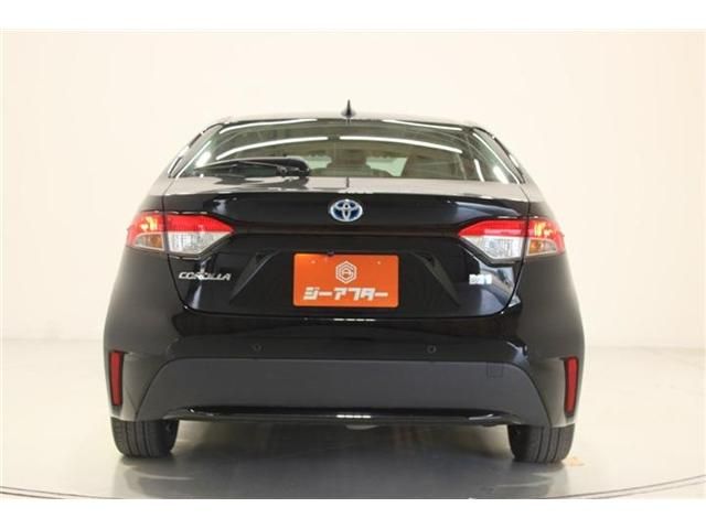 COROLLA sedan HYBRID 4WD