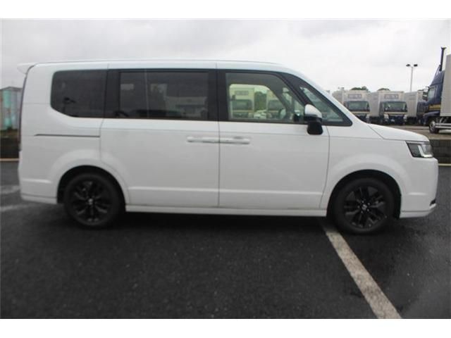 STEPWAGON SPADA 4WD