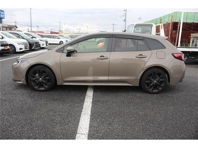 COROLLA TOURING HYBRID