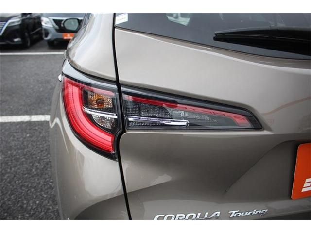 COROLLA TOURING HYBRID