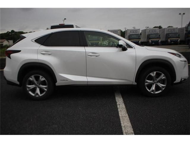 LEXUS NX300h