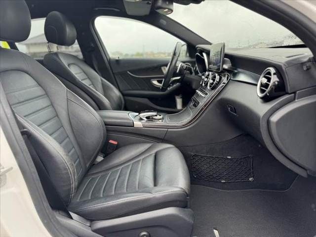 MERCEDES BENZ C class sedan