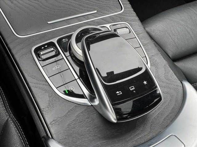 MERCEDES BENZ C class sedan
