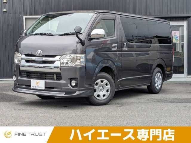 HIACE van 4WD