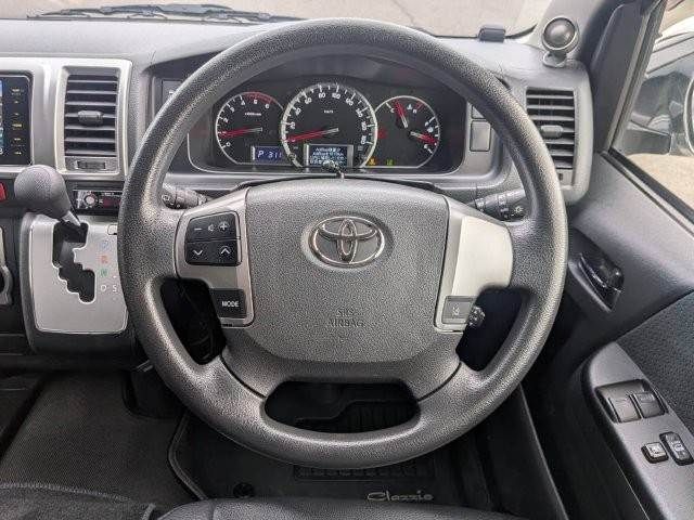 HIACE van 4WD