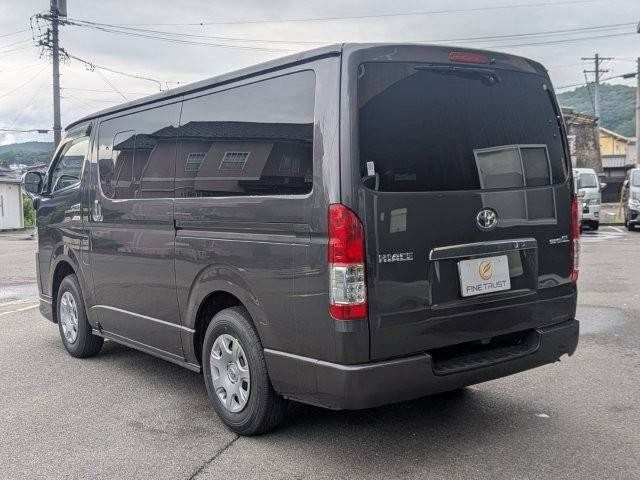 HIACE van 4WD