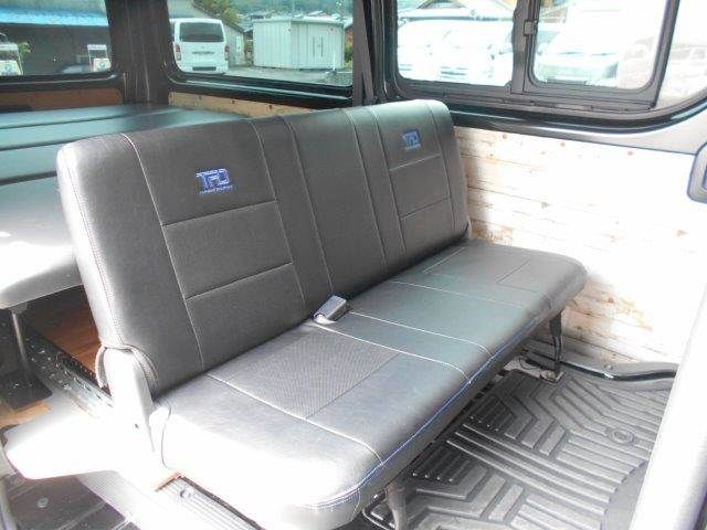 HIACE van 4WD