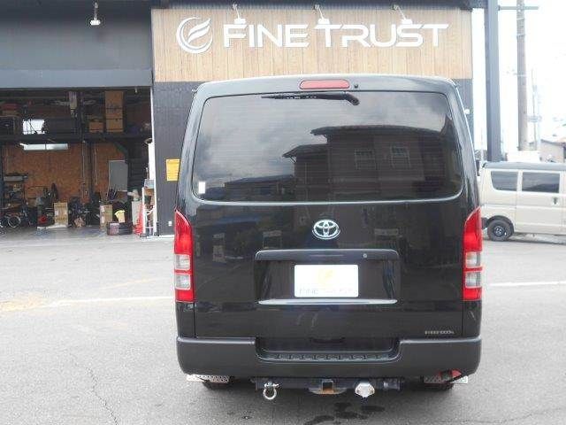 HIACE van 4WD