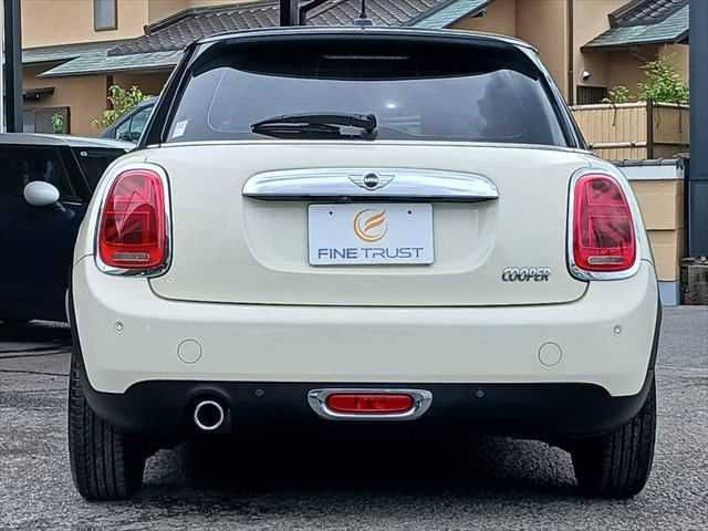 BMW MINI COOPER 5DOOR