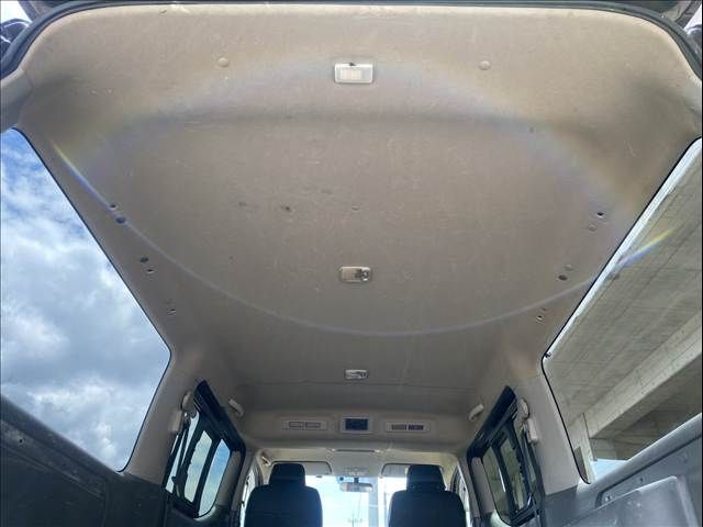 NV350 CARAVAN