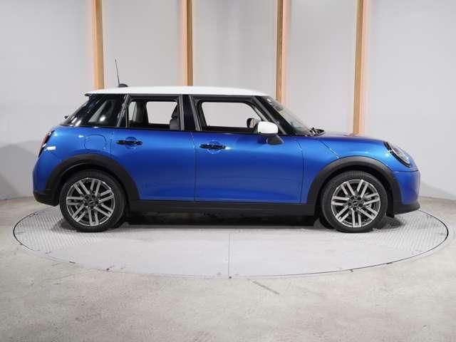 MINI COOPER 5DOOR