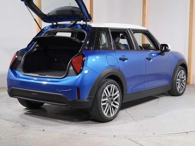 MINI COOPER 5DOOR