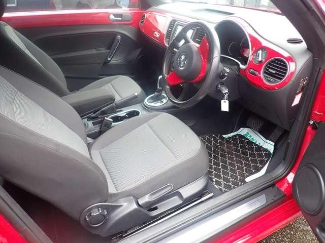 VOLKSWAGEN The BEETLE