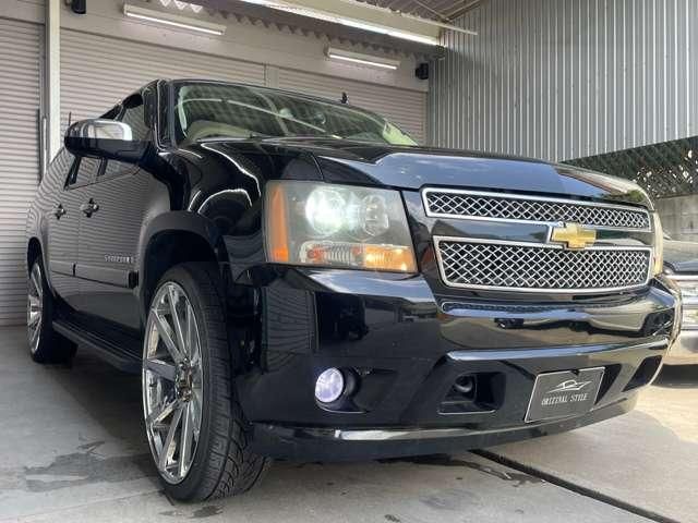 CHEVROLET SUBURBAN