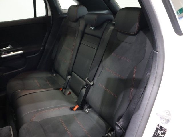 MERCEDES BENZ GLA class