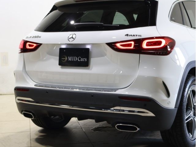 MERCEDES BENZ GLA class