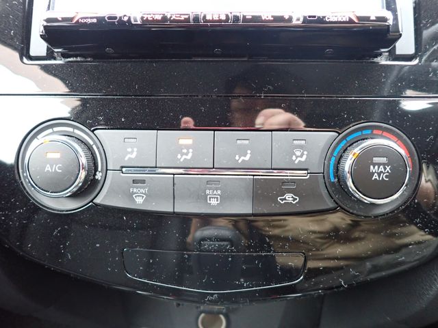 X-TRAIL 4WD