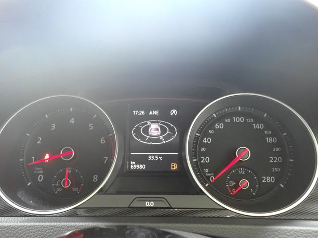 VOLKSWAGEN GOLF GTI