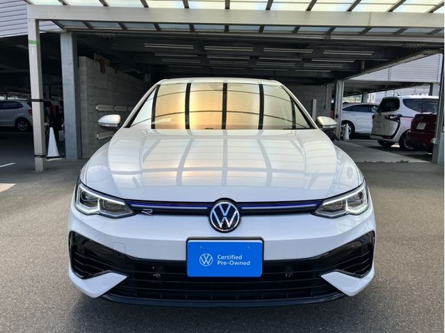 VOLKSWAGEN GOLF R