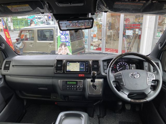 HIACE van 2WD
